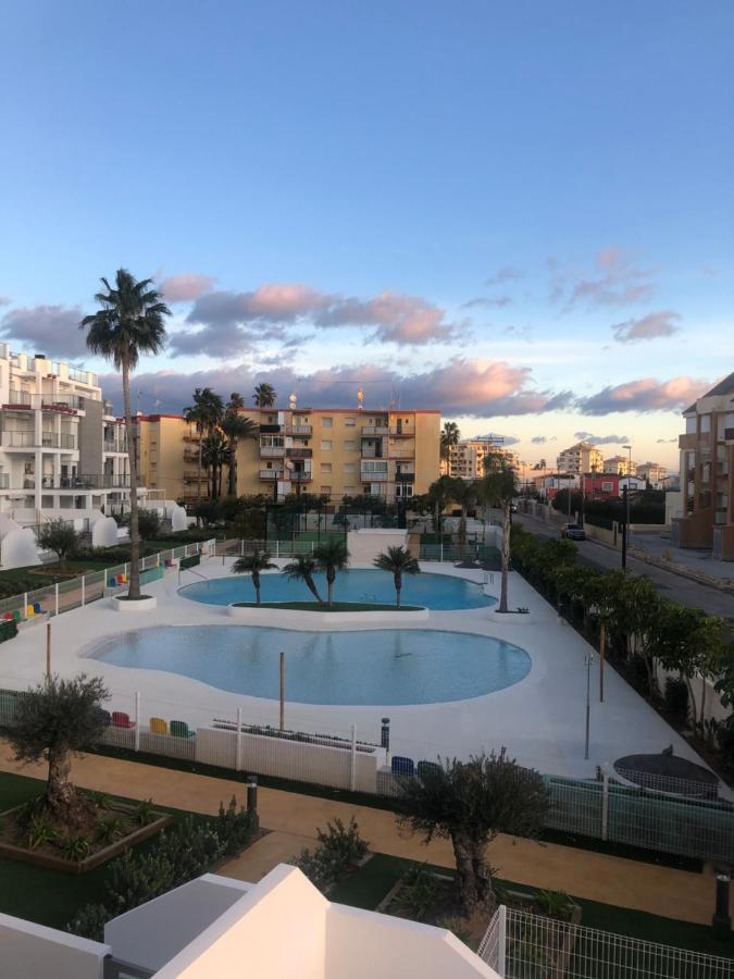 Sunny Apartment In Denia With Outdoor Swimming Pool And Garage Parking Place Included, 300M From The Sandy Beach Экстерьер фото
